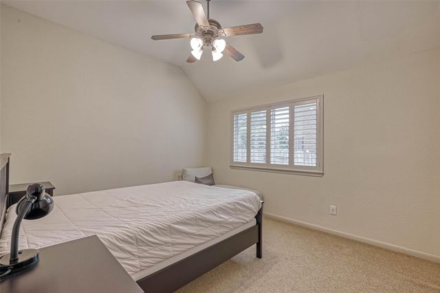 5242 Fountainbrook Lane, Sugar Land, TX 77479