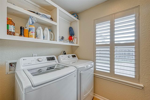 5242 Fountainbrook Lane, Sugar Land, TX 77479