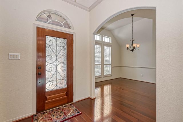 5242 Fountainbrook Lane, Sugar Land, TX 77479