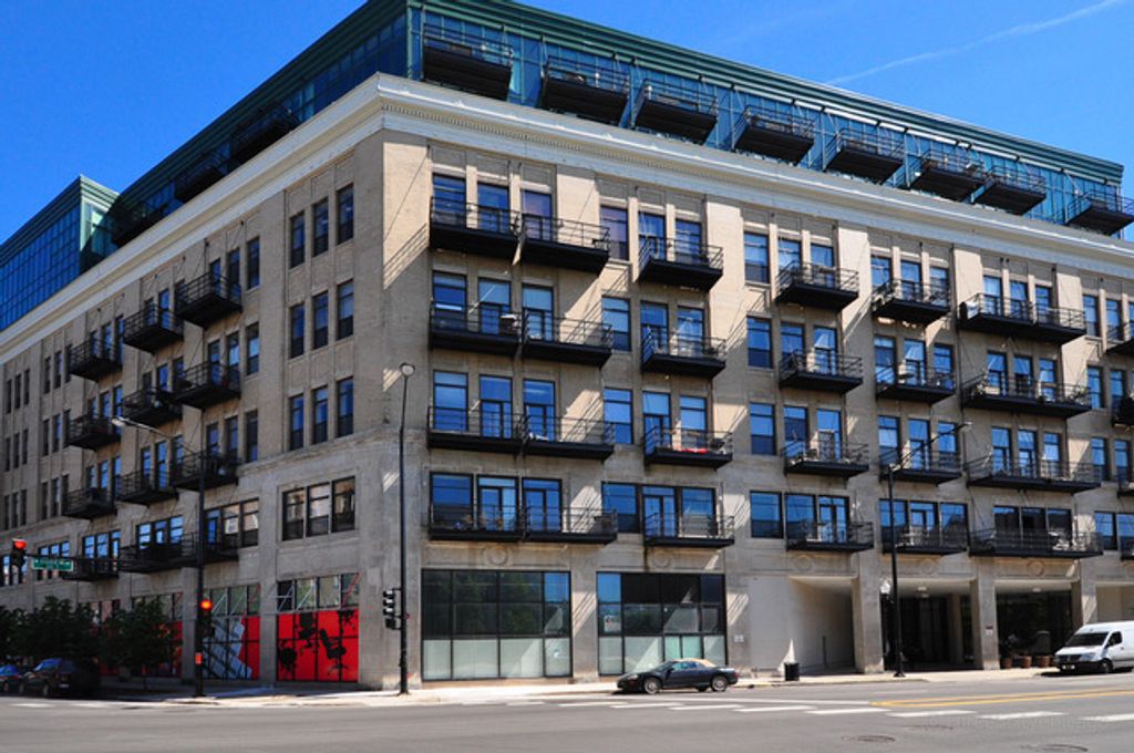 1645 W OGDEN Avenue 440, Chicago, IL 60612