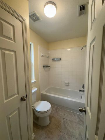 3809 Brinkman Street, Houston, TX 77018