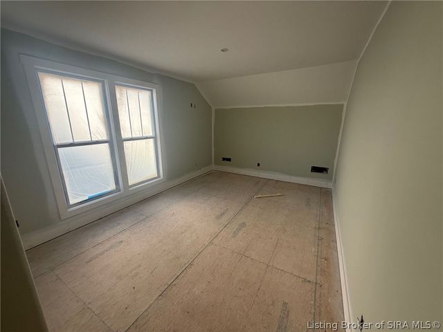 1839 Augusta Boulevard 303, Henryville, IN 47126