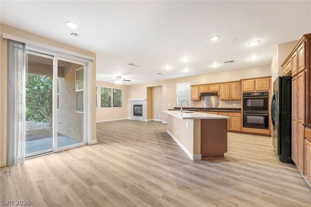 9721 Sienna Valley Avenue, Las Vegas, NV 89149