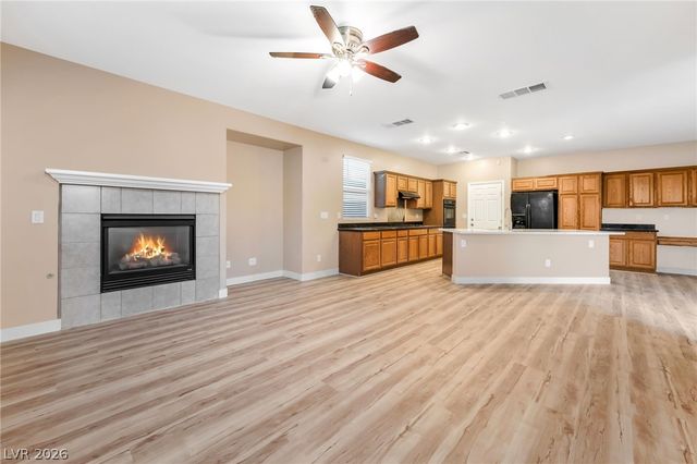 9721 Sienna Valley Avenue, Las Vegas, NV 89149