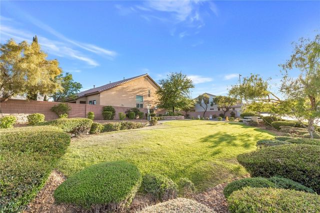 9721 Sienna Valley Avenue, Las Vegas, NV 89149