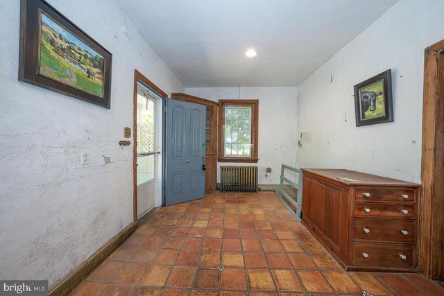 1250 OLD LANCASTER RD, Berwyn, PA 19312