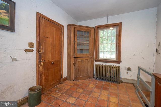 1250 OLD LANCASTER RD, Berwyn, PA 19312