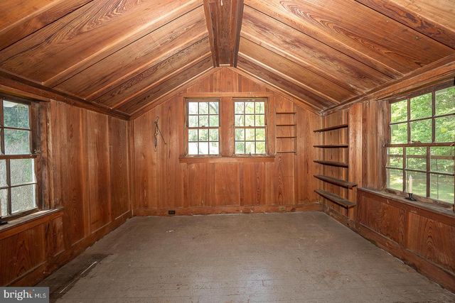 1250 OLD LANCASTER RD, Berwyn, PA 19312