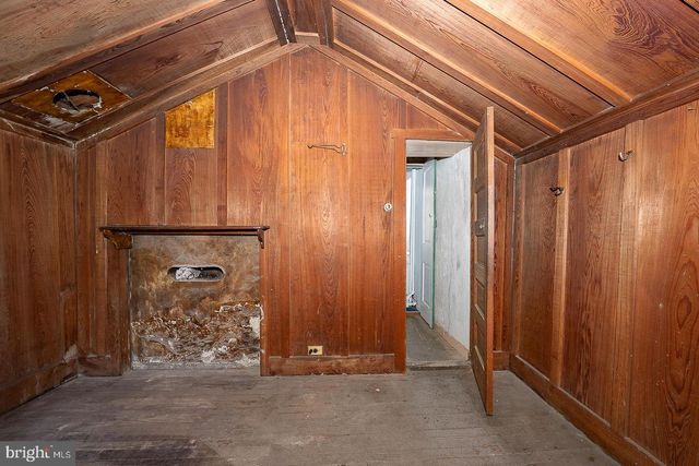 1250 OLD LANCASTER RD, Berwyn, PA 19312