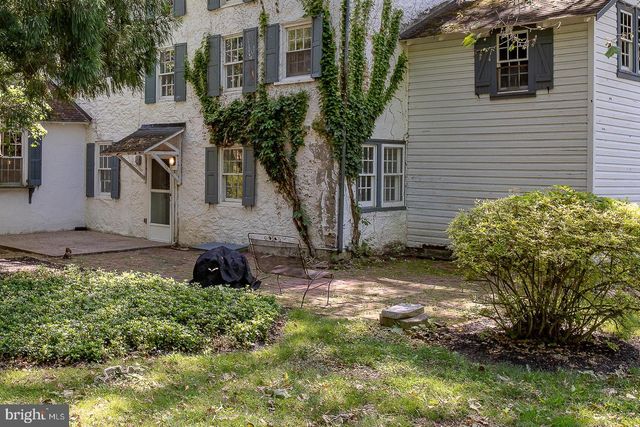 1250 OLD LANCASTER RD, Berwyn, PA 19312