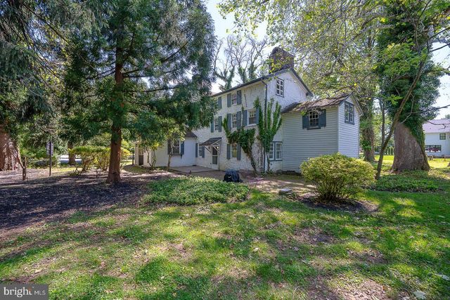 1250 OLD LANCASTER RD, Berwyn, PA 19312