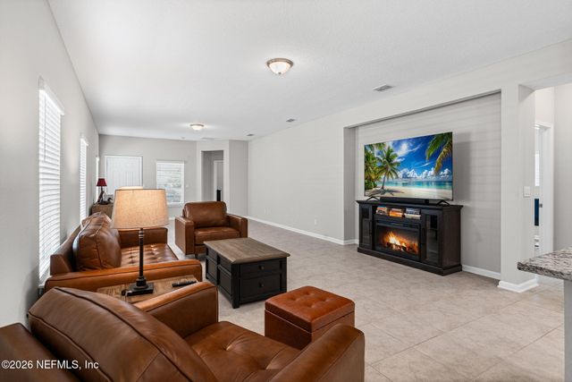 75209 CHELSEA GARDEN Way, Yulee, FL 32097