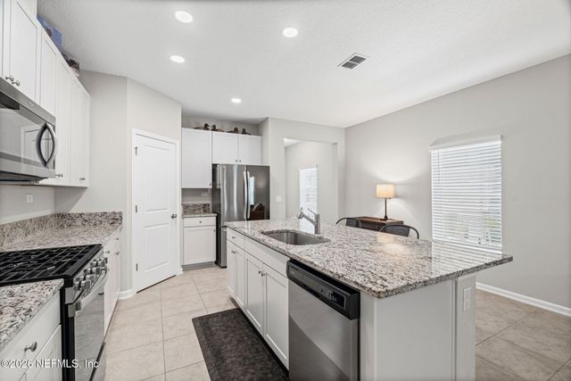 75209 CHELSEA GARDEN Way, Yulee, FL 32097