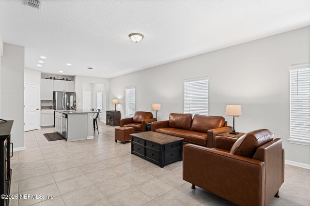 75209 CHELSEA GARDEN Way, Yulee, FL 32097