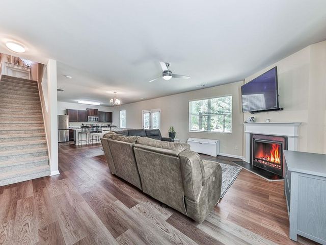 15 Wesleyan Court, Dallas, GA 30132