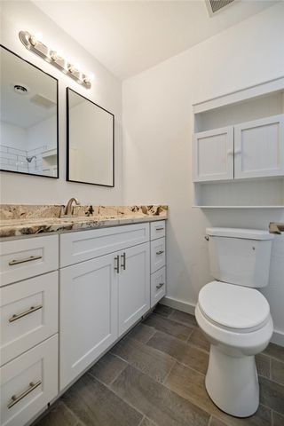 2000 W Wood Street, Rogers, AR 72756
