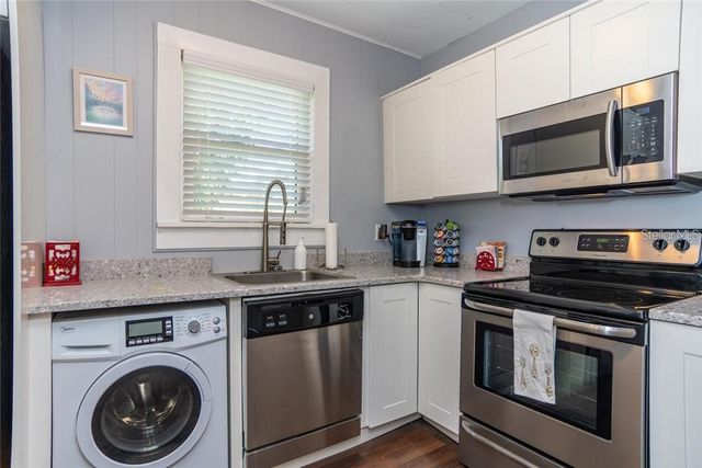 610 8TH STREET N, St Petersburg, FL 33702