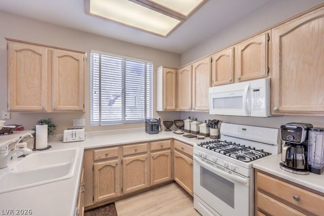 2188 Eagle Watch Drive, Henderson, NV 89012