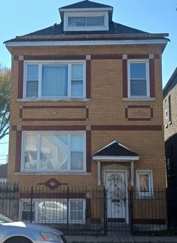2441 W 46TH Place 2, Chicago, IL 60632