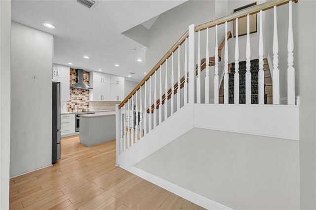 1617 NE 2nd Court None, Fort Lauderdale, FL 33301