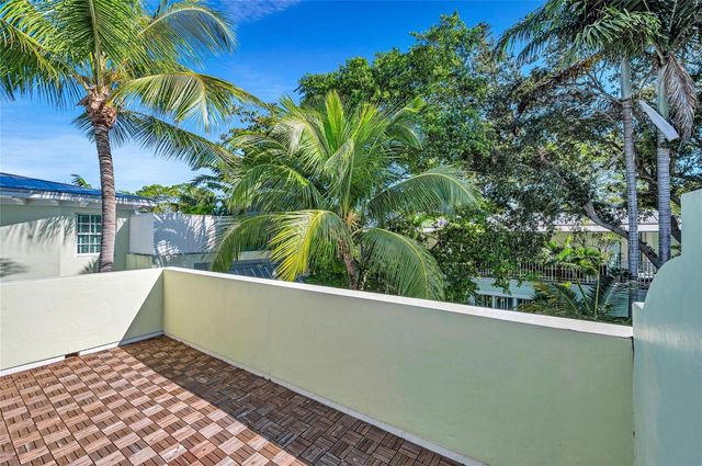 1617 NE 2nd Court None, Fort Lauderdale, FL 33301