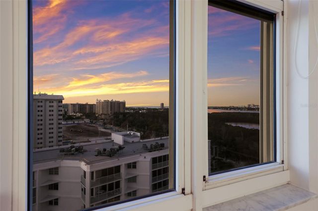 1800 BENJAMIN FRANKLIN DRIVE B1006, Sarasota, FL 34236