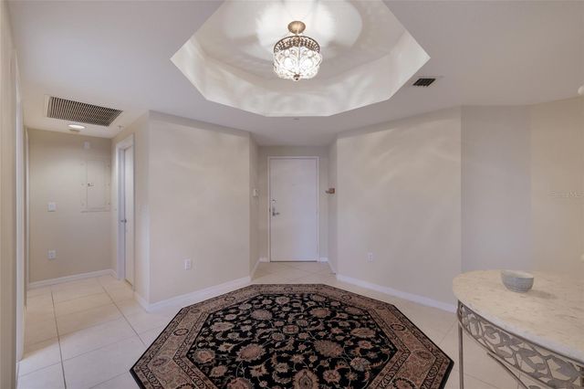 1800 BENJAMIN FRANKLIN DRIVE B1006, Sarasota, FL 34236