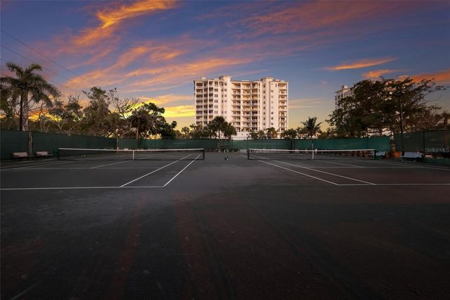 1800 BENJAMIN FRANKLIN DRIVE B1006, Sarasota, FL 34236