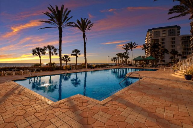 1800 BENJAMIN FRANKLIN DRIVE B1006, Sarasota, FL 34236