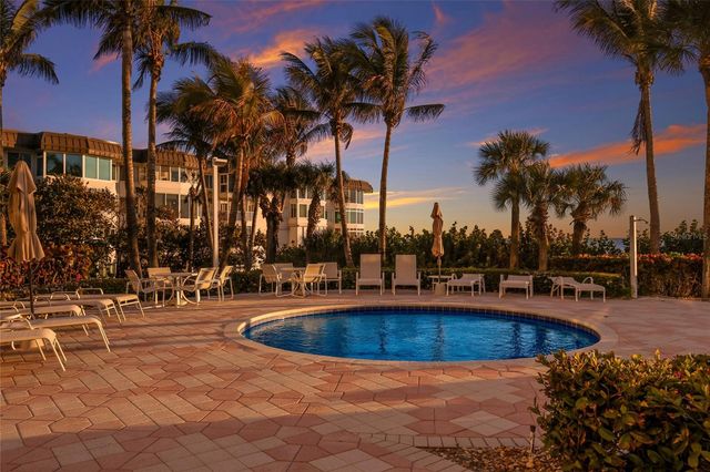 1800 BENJAMIN FRANKLIN DRIVE B1006, Sarasota, FL 34236