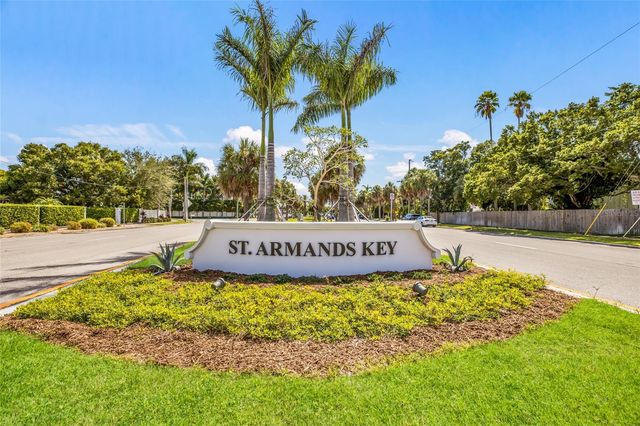 1800 BENJAMIN FRANKLIN DRIVE B1006, Sarasota, FL 34236