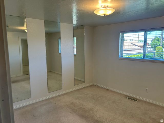 1932 W 4975 S, Roy, UT 84067