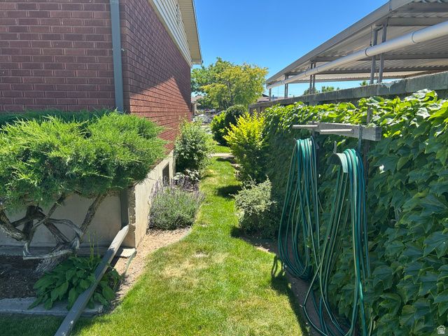 1932 W 4975 S, Roy, UT 84067