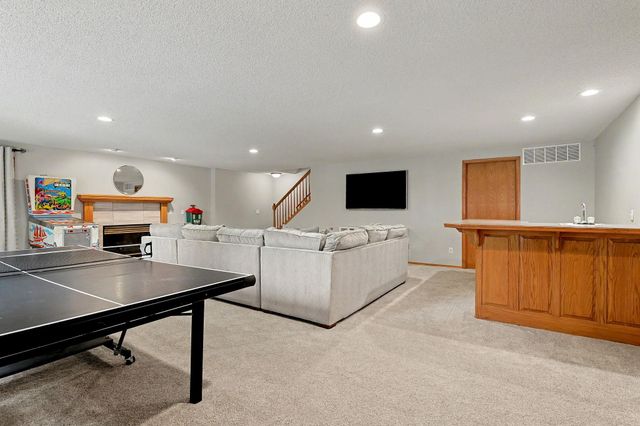 220 N Bent Tree, Andover, KS 67002