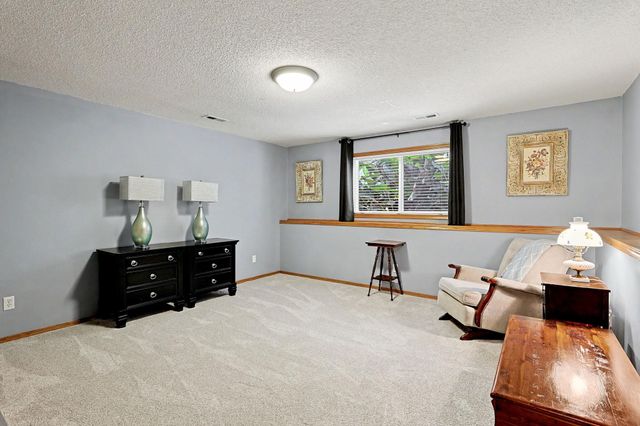 220 N Bent Tree, Andover, KS 67002