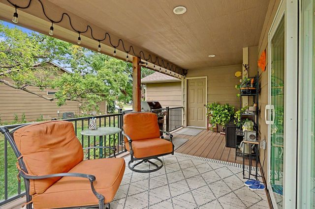 220 N Bent Tree, Andover, KS 67002
