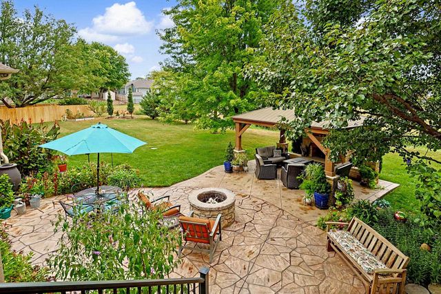 220 N Bent Tree, Andover, KS 67002