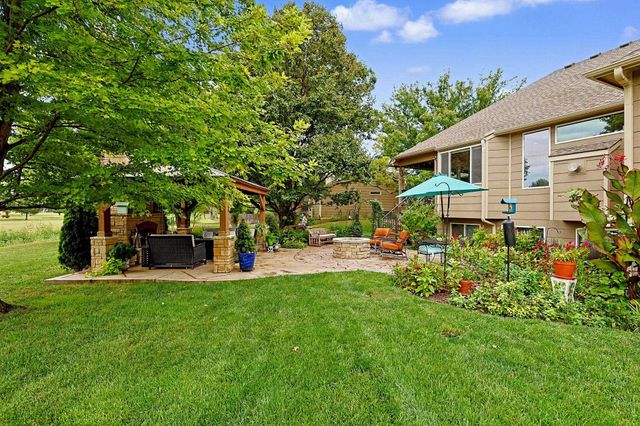 220 N Bent Tree, Andover, KS 67002