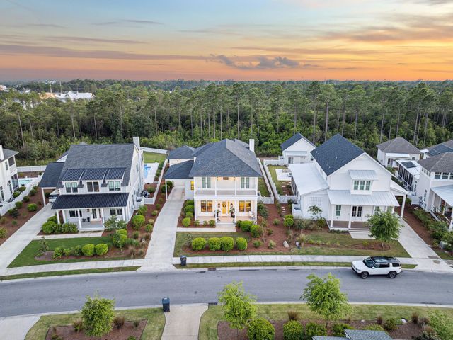 212 Sawbuck Drive, Watersound, FL 32461