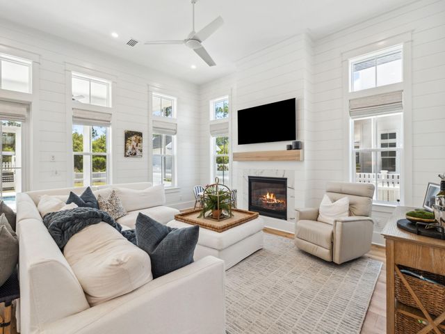 212 Sawbuck Drive, Watersound, FL 32461