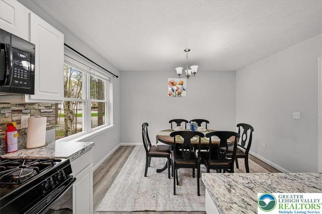 4539 Briarcliff Terrace, Coolbaugh Twp, PA 18466