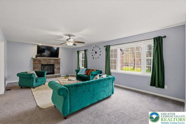 4539 Briarcliff Terrace, Coolbaugh Twp, PA 18466