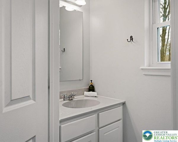 4539 Briarcliff Terrace, Coolbaugh Twp, PA 18466