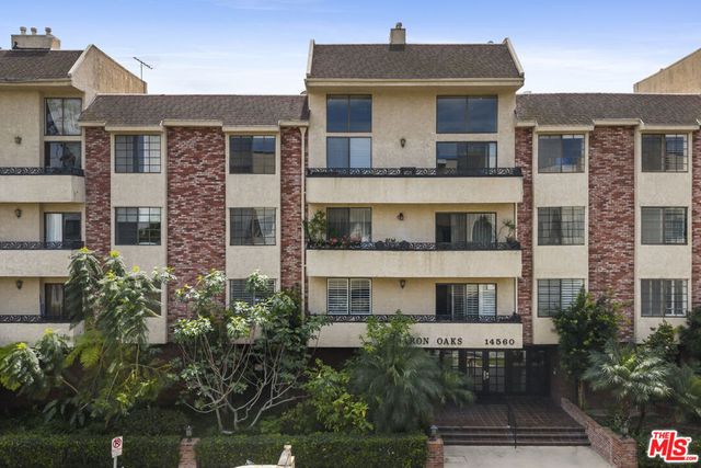 14560 Benefit Street, Sherman Oaks, CA 91403