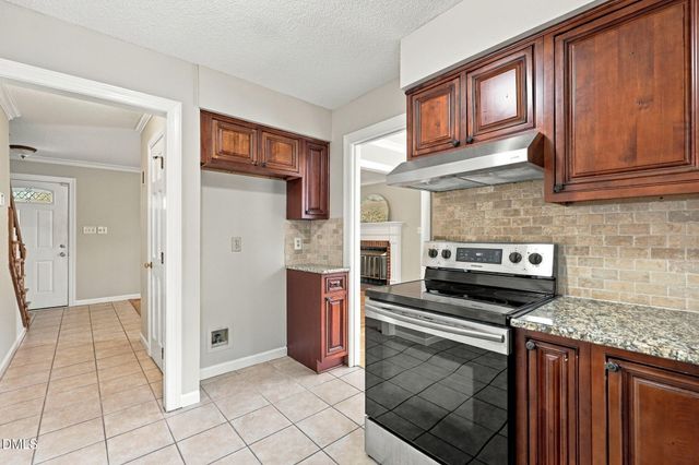 603 Pinewood Drive, Apex, NC 27502