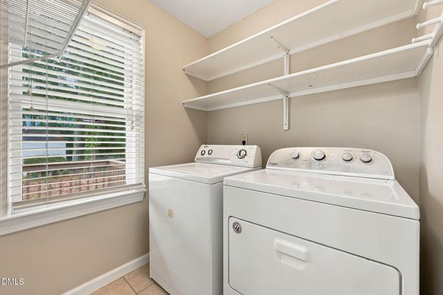 603 Pinewood Drive, Apex, NC 27502
