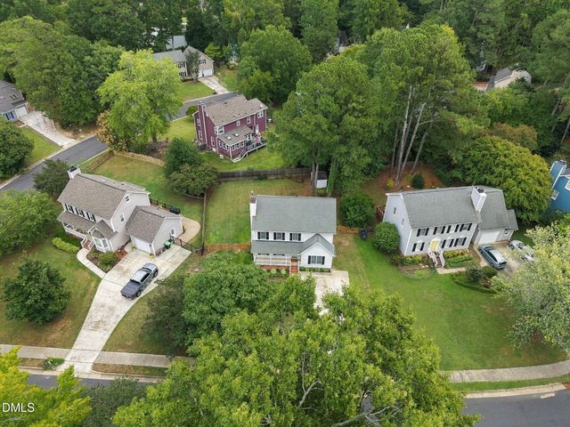 603 Pinewood Drive, Apex, NC 27502