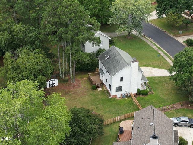 603 Pinewood Drive, Apex, NC 27502