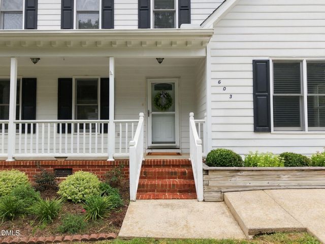 603 Pinewood Drive, Apex, NC 27502