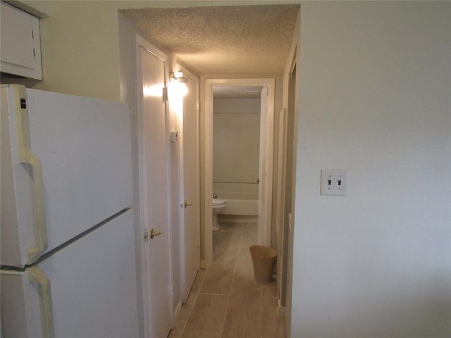 12109 Sandpiper Drive 121, Houston, TX 77035